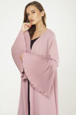 MBQ 000009 3 Pink Pleated Sleeves Cape