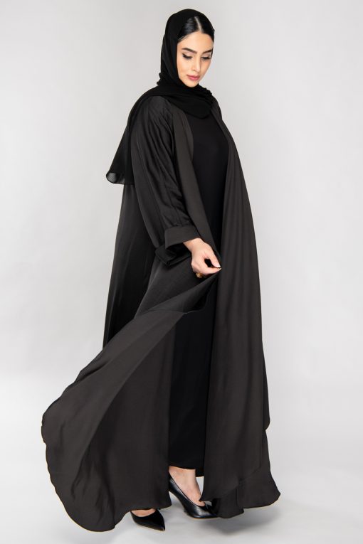 Shop Black Silk Abaya with White Lace for AED 1 350 by Zafirah Fashion | Women Couture Abayas on 