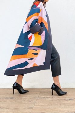 Colorful Bisht Style Abaya