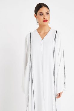 bsi3121 8 3 White Beads Bmbellished Abaya