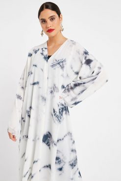 bsi3143 A 3 Blue And White Self print Abaya