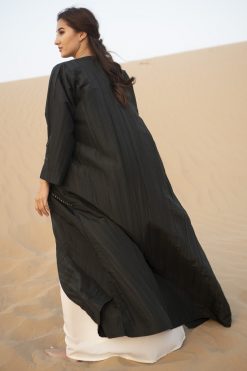BLACK ABAYA WITH THREADWORK