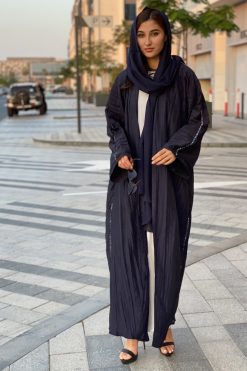 MOICT2005 4 Navy Pleated Abaya
