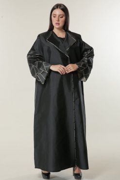 Contrast Piping Abaya