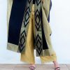 Farasha Model Abaya