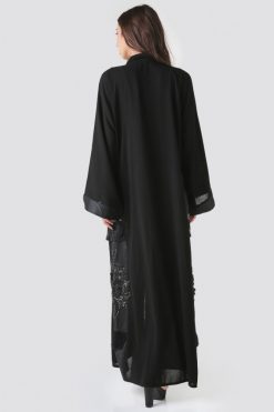 bsi01 aa001 bsi2100 5 Flowers Embellished Abaya