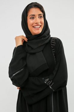 bsi01 aa001 bsi1242 4 Traditional Black Abaya