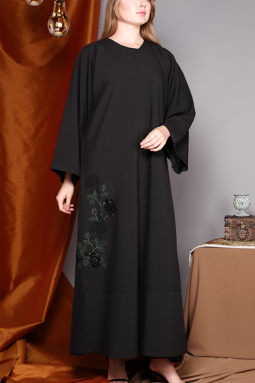 Elegant Flora pattern Abaya with clips to close