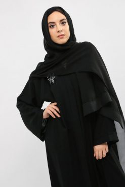 bsi01 aa001 bsi1147 4 White Flowers Abaya