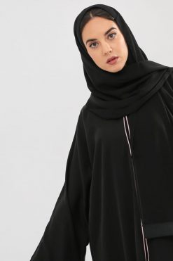 bsi01 aa001 bsi1074 4 Tussels Embellished Abaya