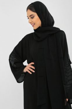 bsi01 aa001 bsi1057 4 Applique Black Abaya