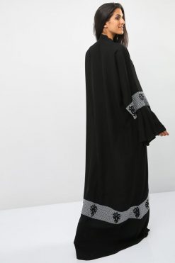 bsi01 aa001 bsi1021 5 Embroidered Abaya With Pleats