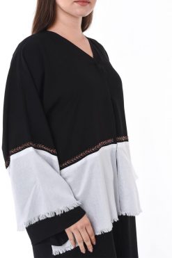 MOIS3118 3 Black and White Linen Abaya