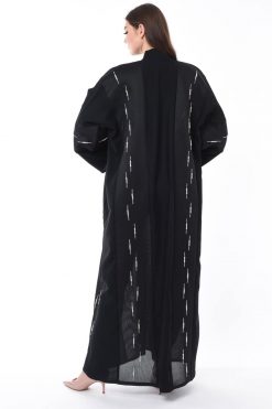 MOIS3114 4 Dubai Bisht Abaya