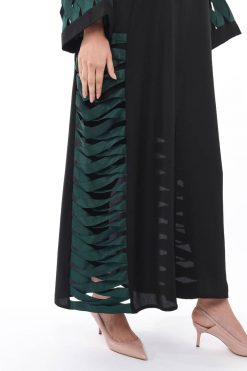 MOIS3112 3 Criss-cross Abaya Design