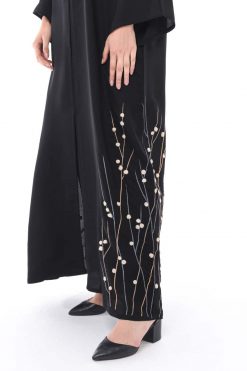 MOIS3067 3 Black Thread Work Abaya