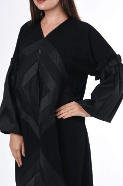 MOIS3056 3 Exotic Abaya