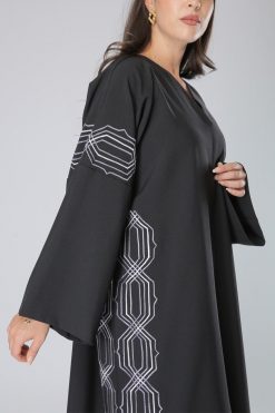 MOIS40037 4 Arabic Abaya Style