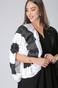 MOIS40008 4 Frill Flower Shoulder Black Abaya