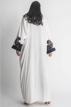 MOIAP60019 4 Geometrical Embroidery white Abaya