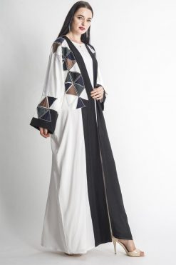 MOIAP60019 3 Geometrical Embroidery white Abaya