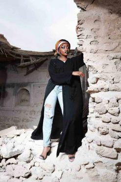 Swart Blom Abaya