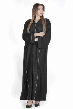 Outline Black Abaya