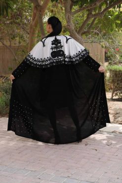 SDC 000010 5 Pearl Abaya