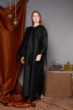 Piping Layered Black Abaya